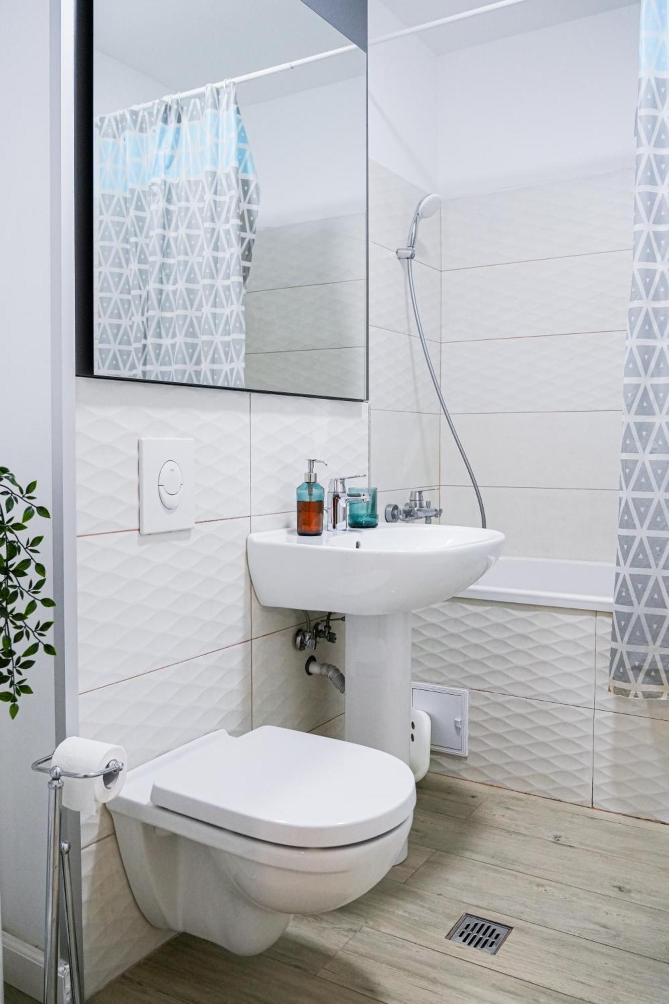 Maria - Modern Apartment With Parking And Workspace Boekarest Buitenkant foto