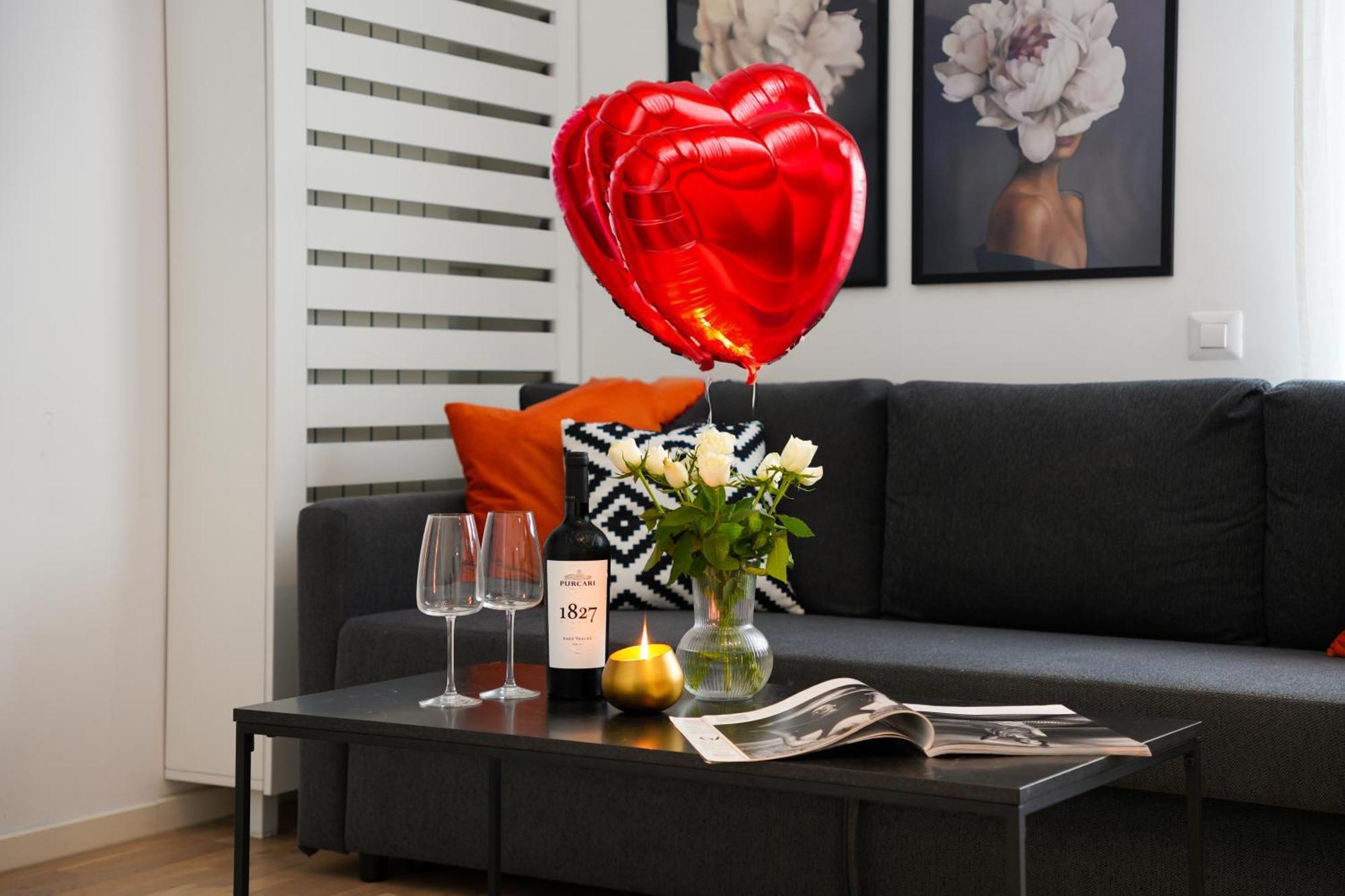 Maria - Modern Apartment With Parking And Workspace Boekarest Buitenkant foto
