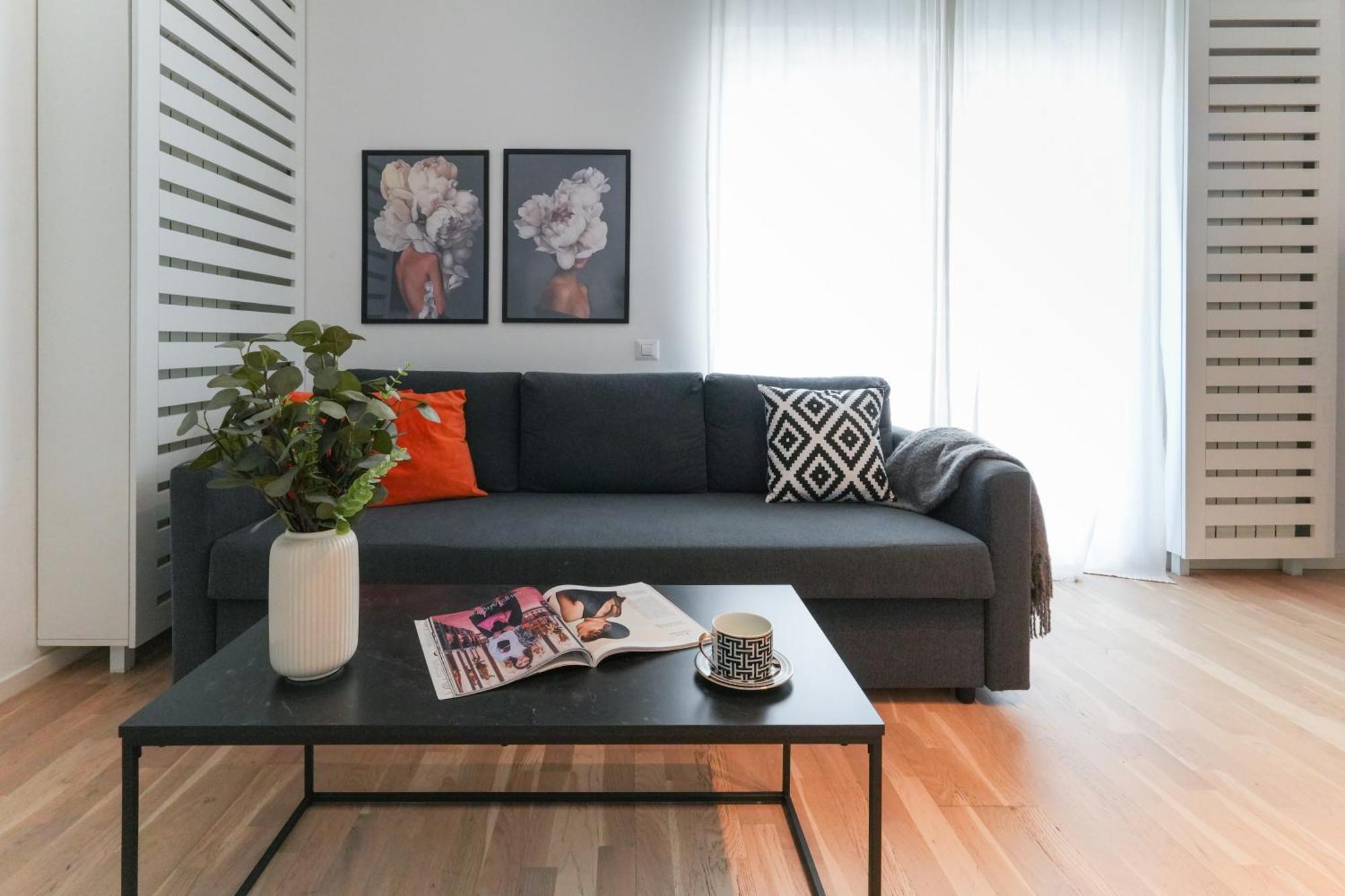 Maria - Modern Apartment With Parking And Workspace Boekarest Buitenkant foto