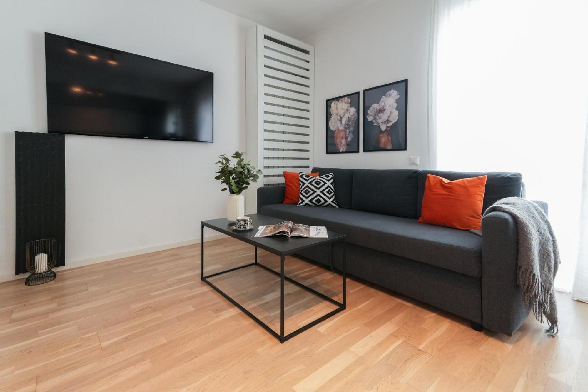 Maria - Modern Apartment With Parking And Workspace Boekarest Buitenkant foto